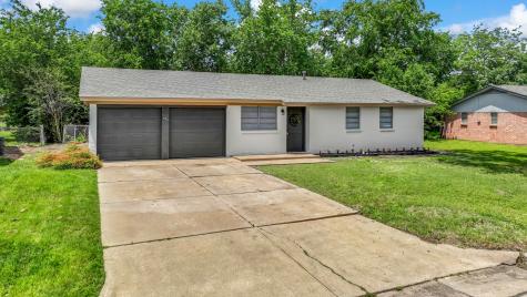 404 Nathan Street Burleson TX 76028