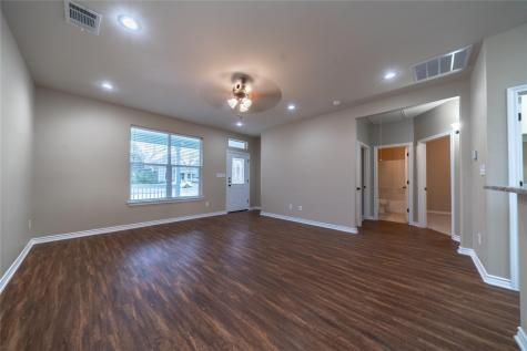 1030 W Gandy Street Denison TX 75020