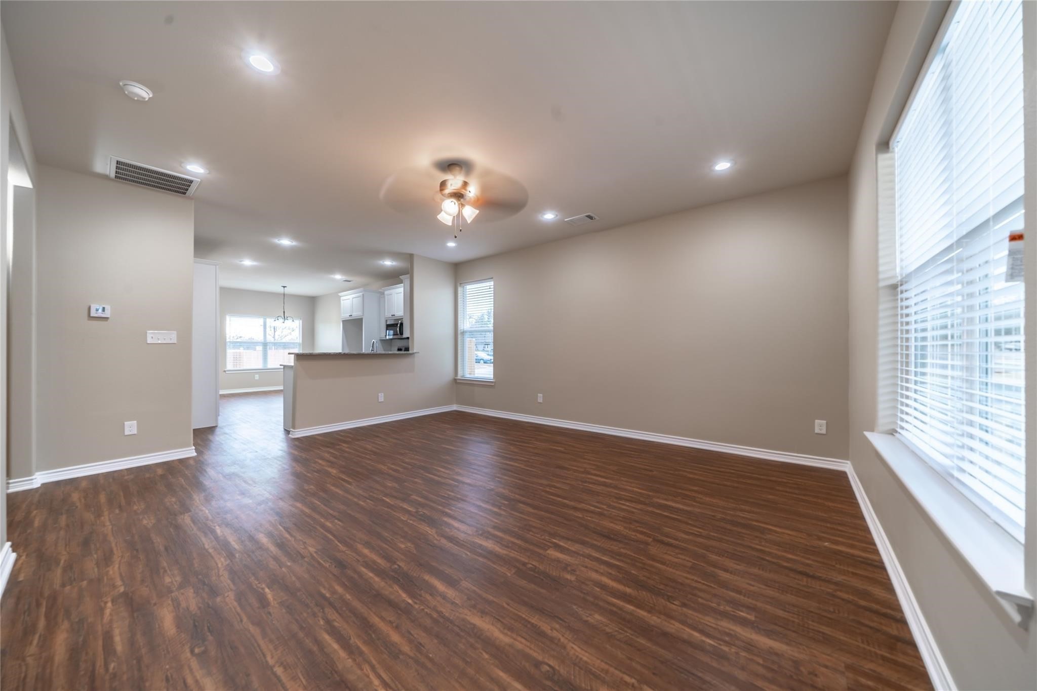 1030 W Gandy Street Denison TX 75020