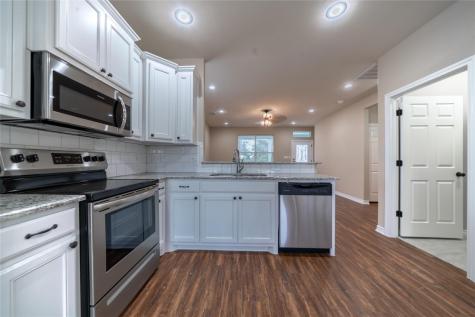 1030 W Gandy Street Denison TX 75020
