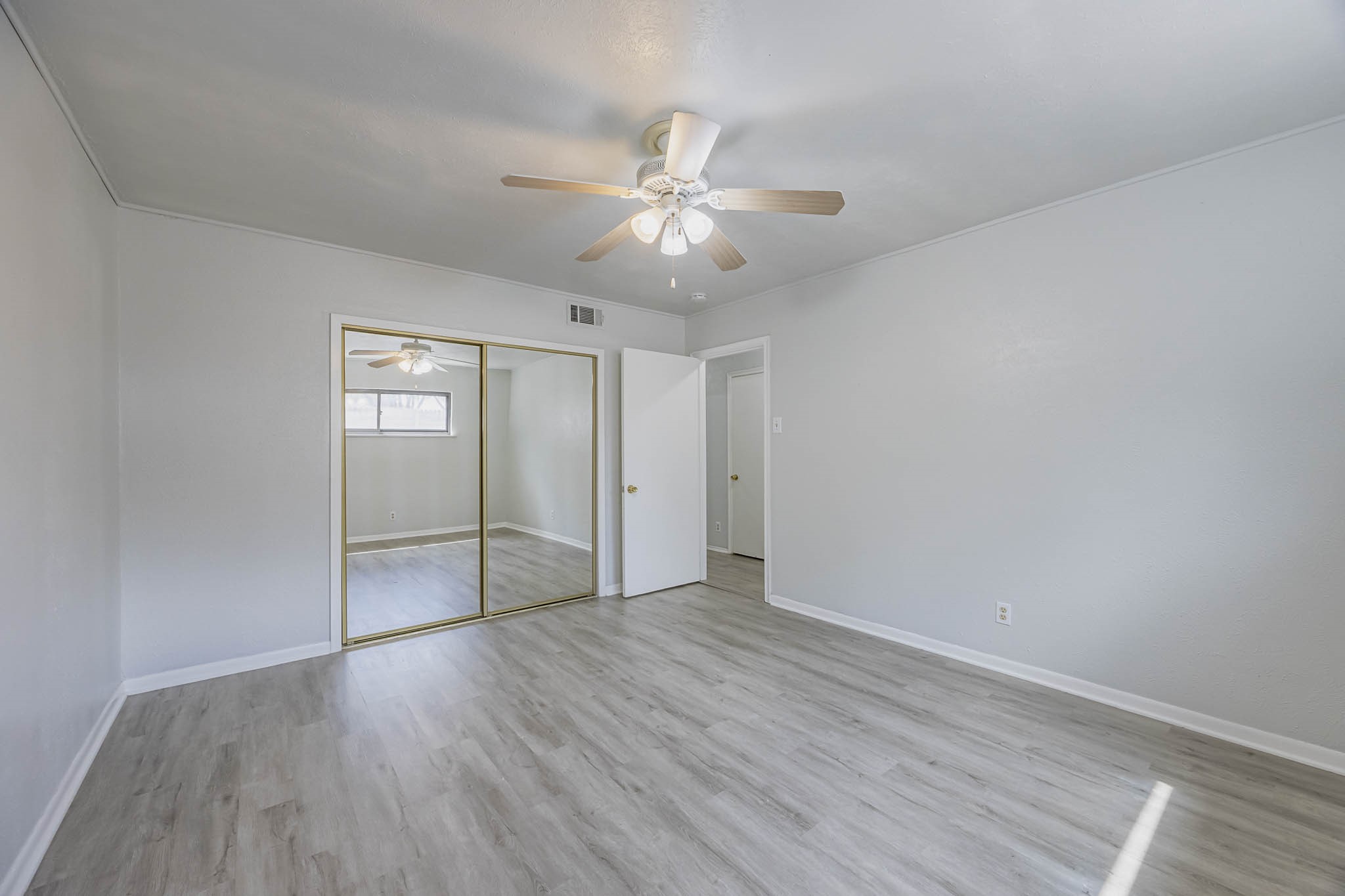 310 S Grove Road Richardson TX 75081