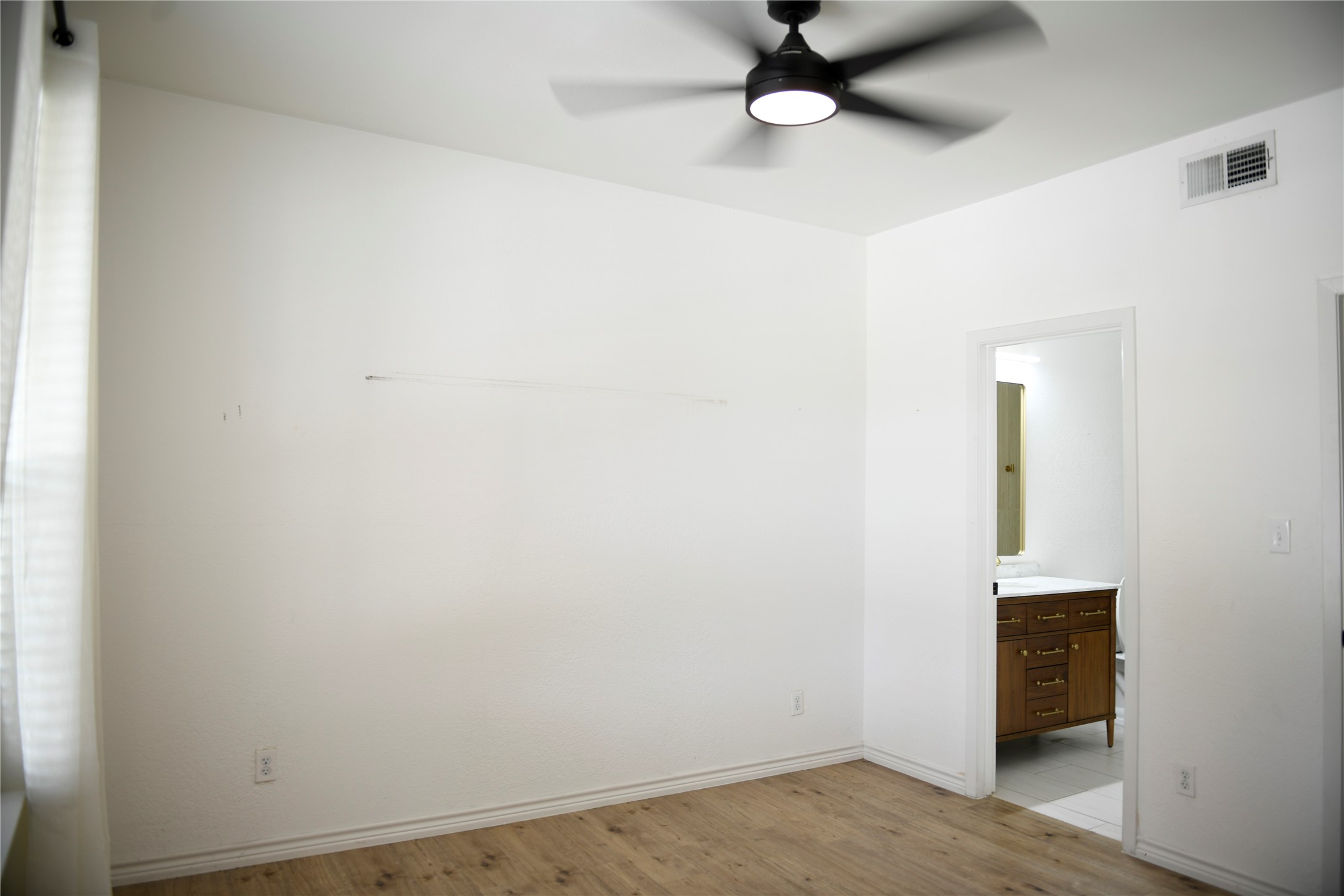 18072 Kelly Boulevard Dallas TX 75287