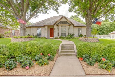 1108 Canton Road Cleburne TX 76033