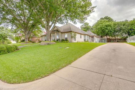 1108 Canton Road Cleburne TX 76033