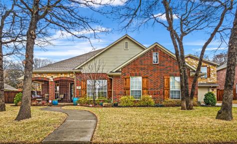 919 Royal Oak Lane Burleson TX 76028