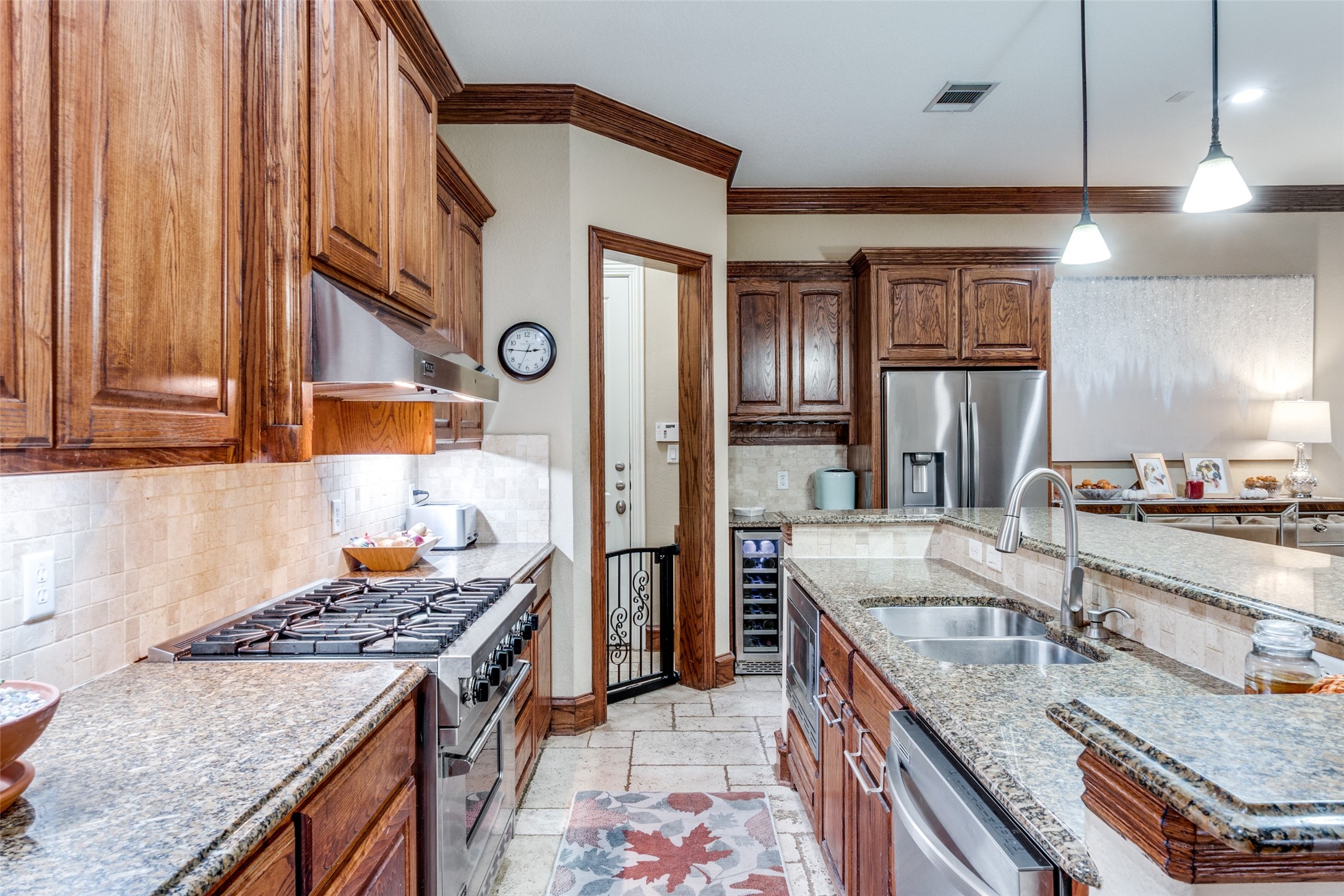 4516 Gilbert Avenue Dallas TX 75219