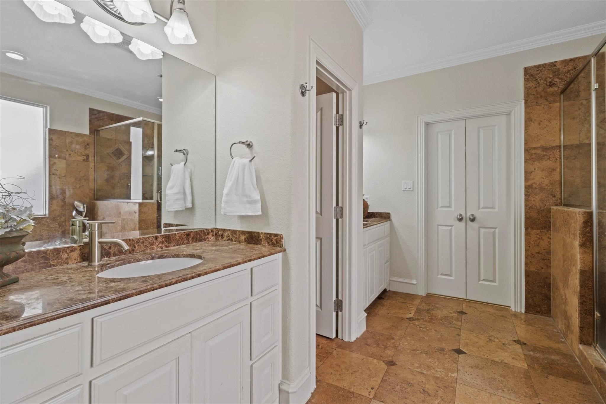 4516 Gilbert Avenue Dallas TX 75219