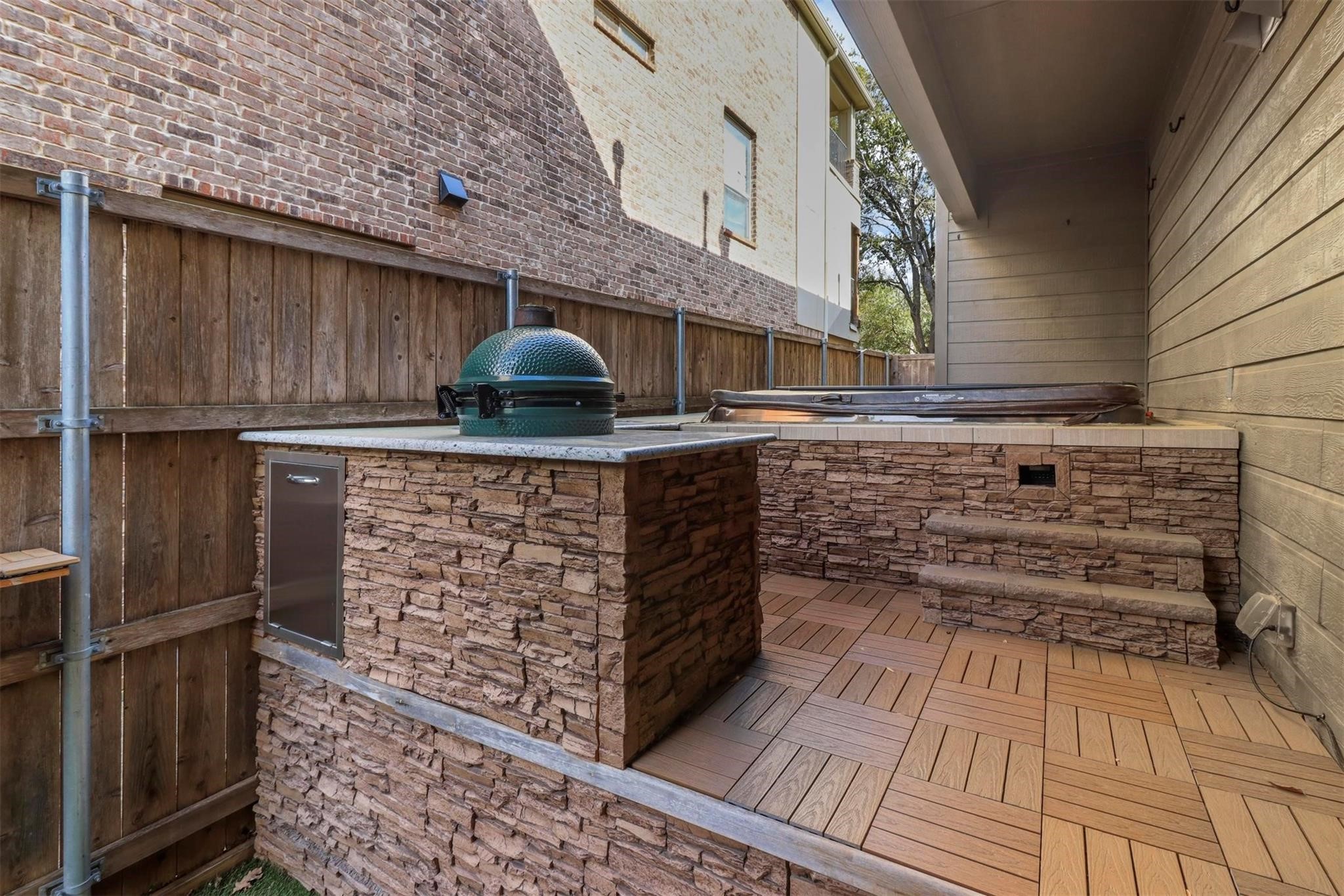 4516 Gilbert Avenue Dallas TX 75219