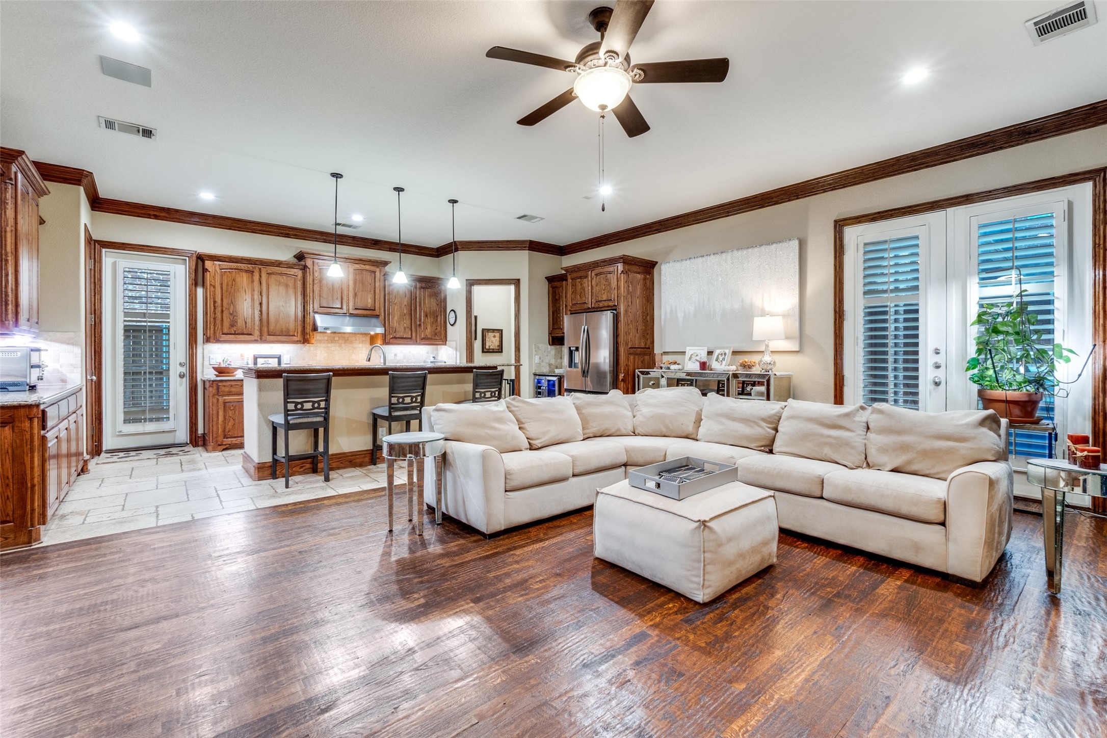 4516 Gilbert Avenue Dallas TX 75219
