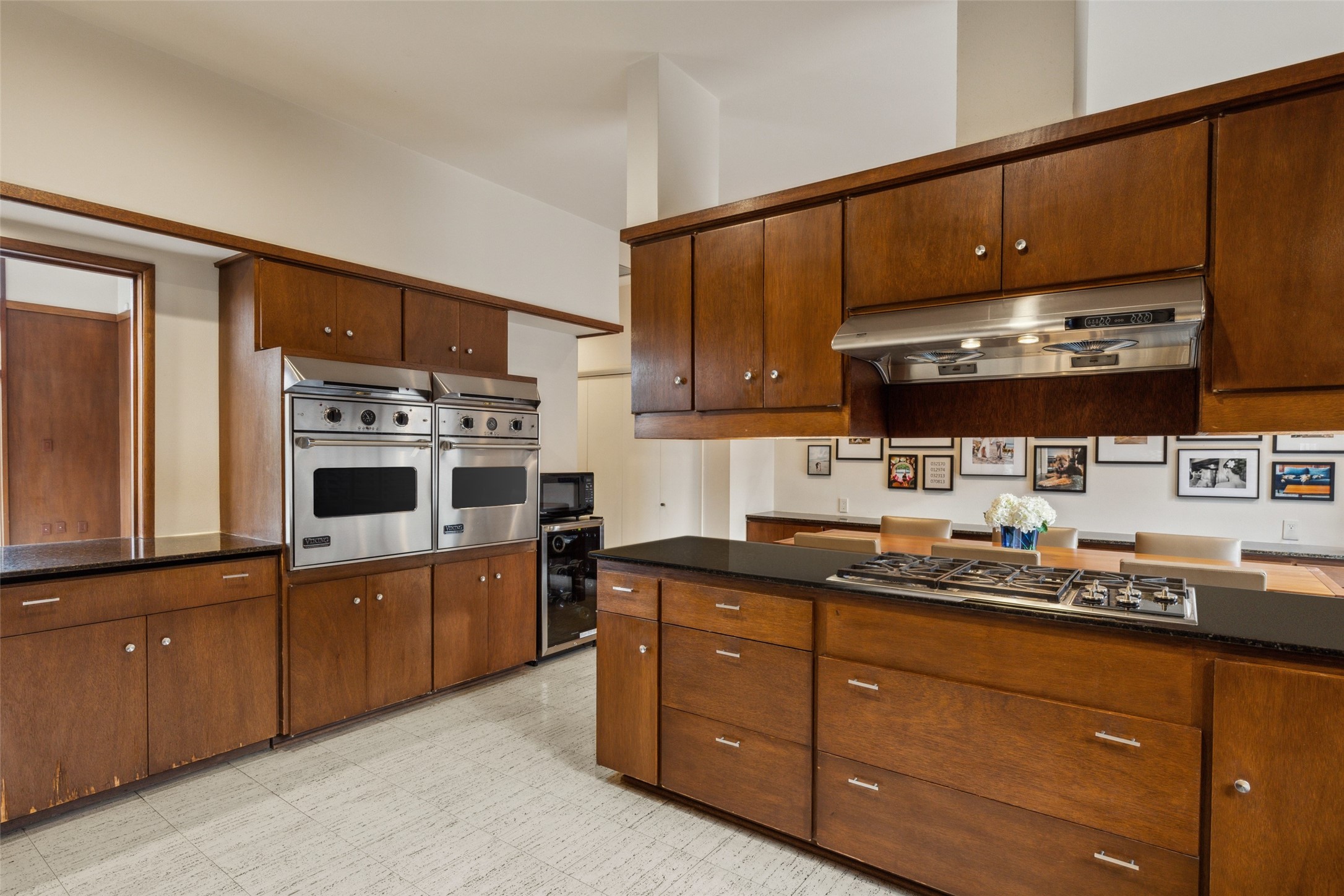 13958 Hughes Lane Dallas TX 75240