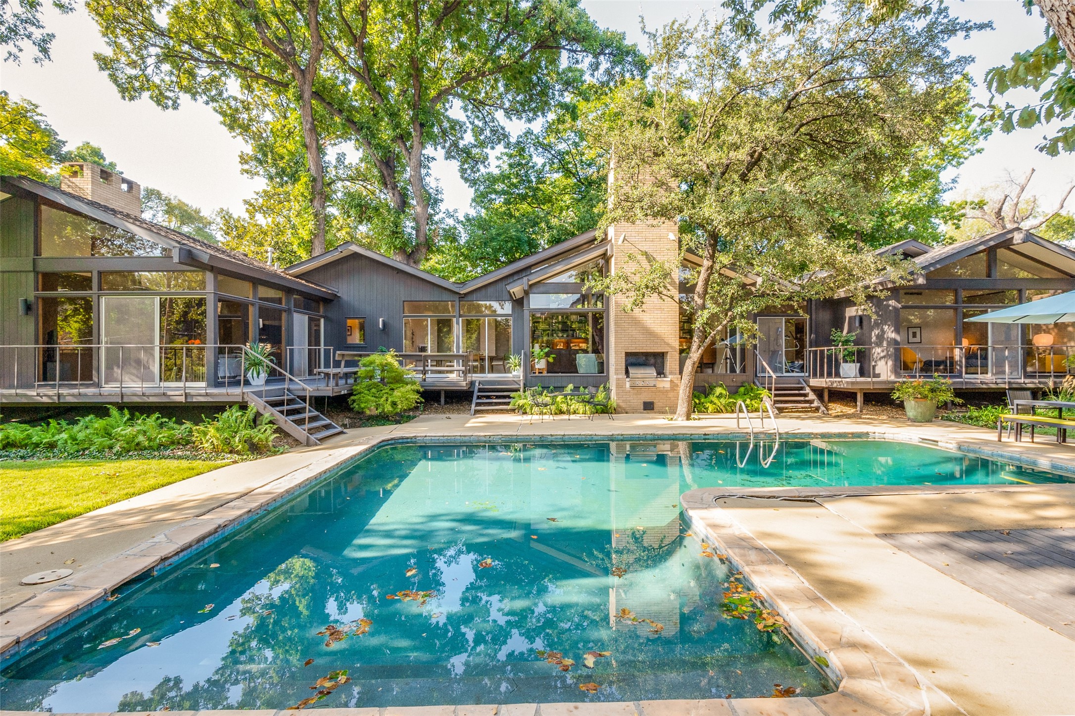 13958 Hughes Lane Dallas TX 75240