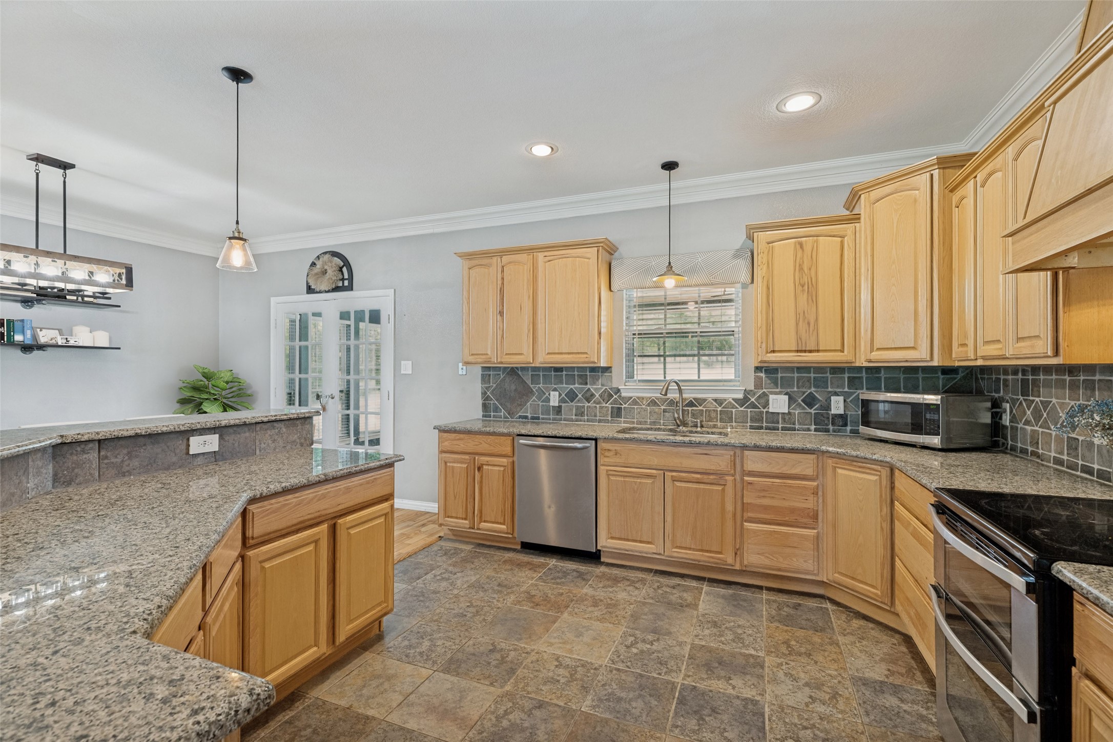 171 Chestnut Road Whitewright TX 75491