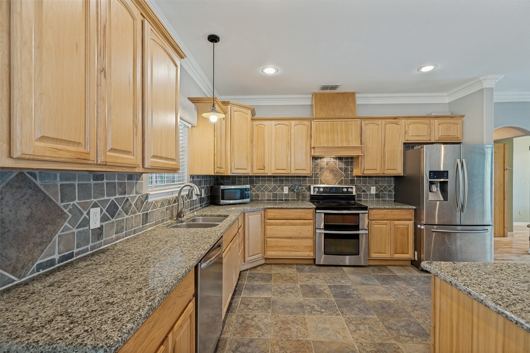 171 Chestnut Road Whitewright TX 75491