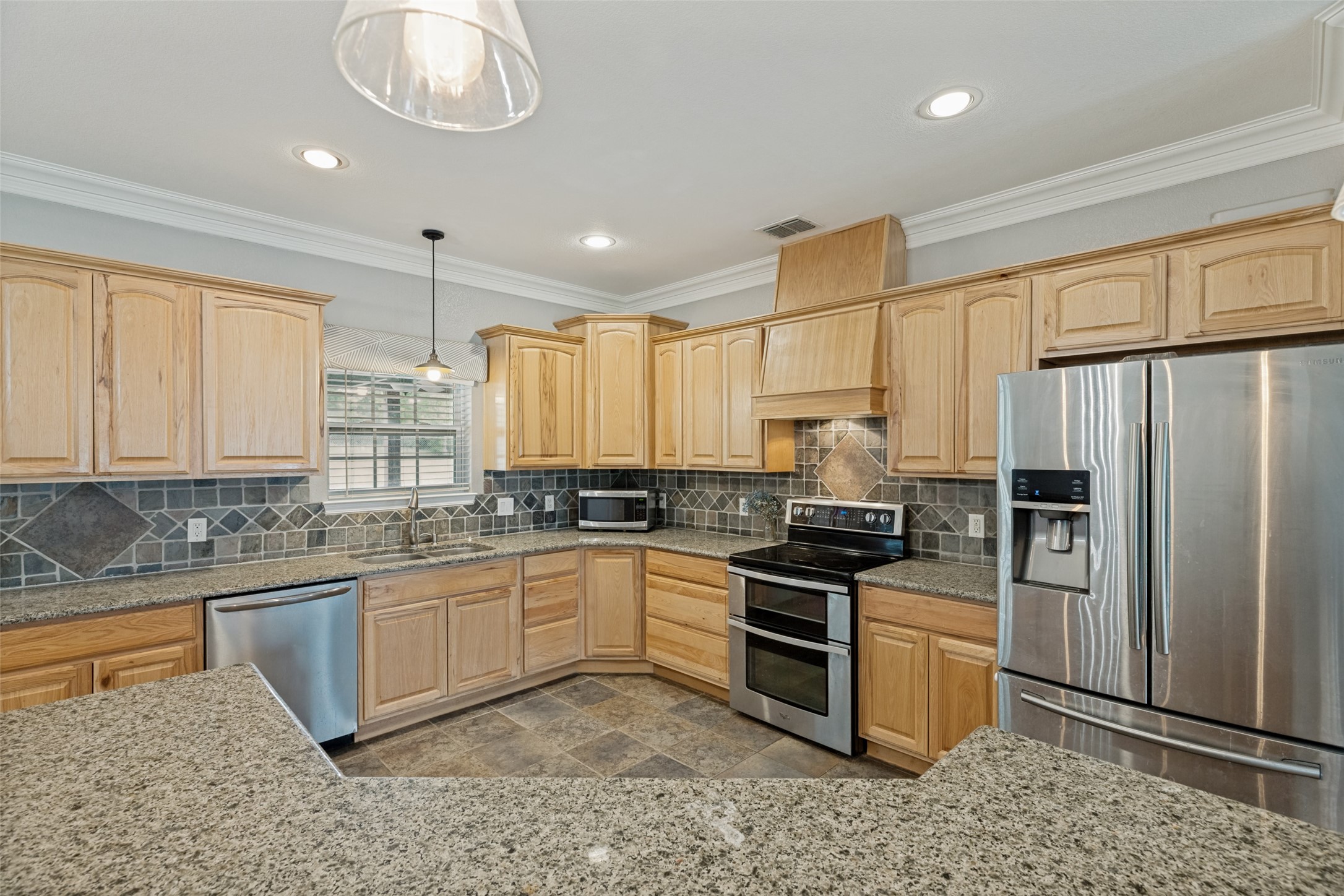 171 Chestnut Road Whitewright TX 75491