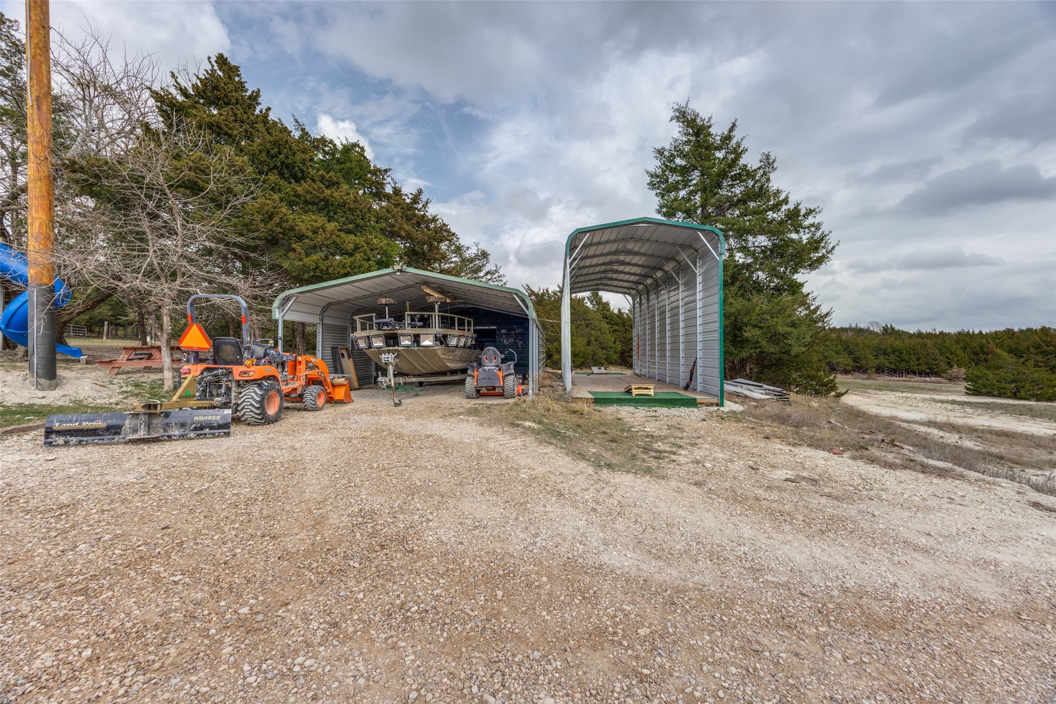 171 Chestnut Road Whitewright TX 75491