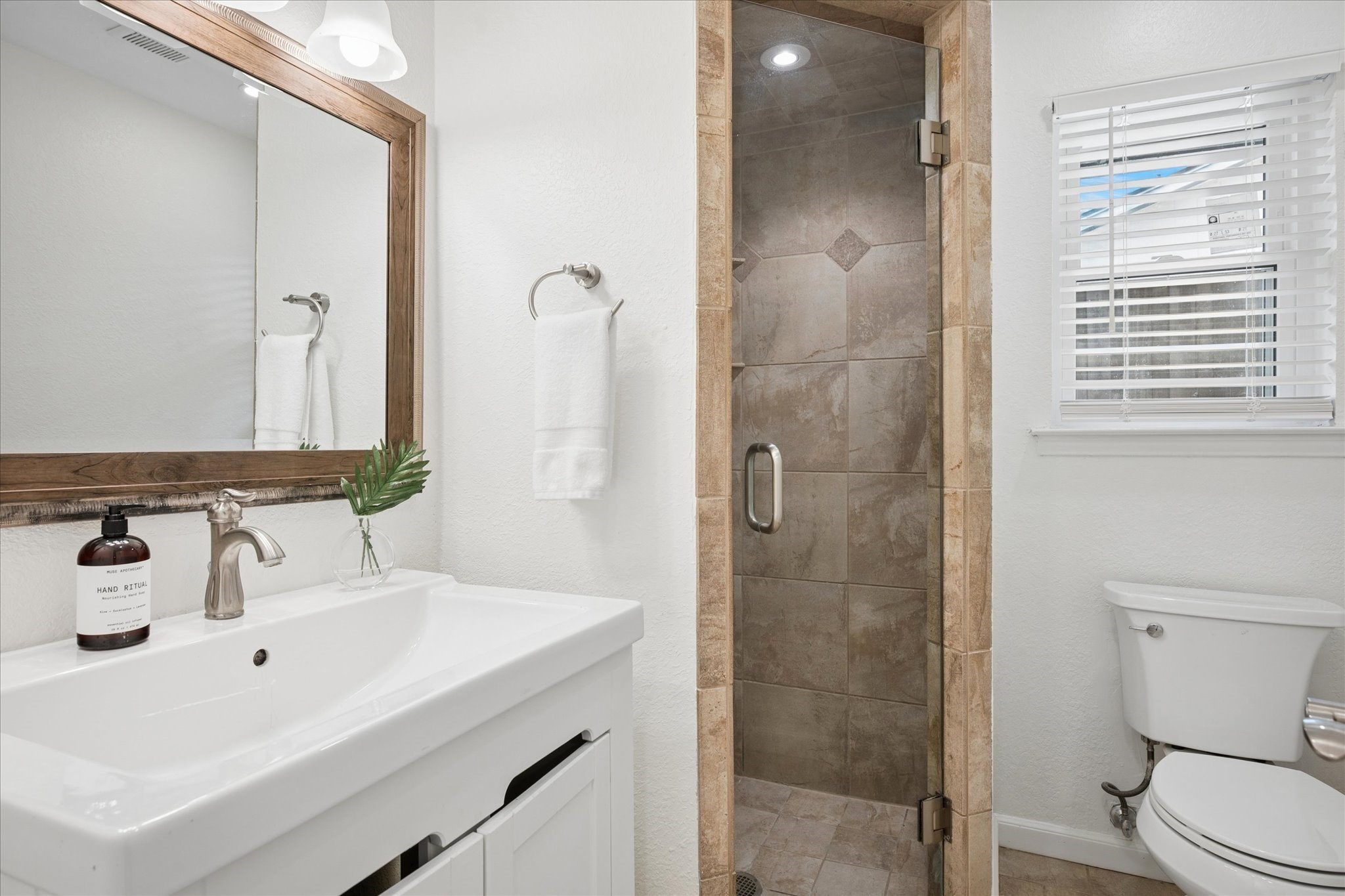 2404 Kimberly Lane Plano TX 75075