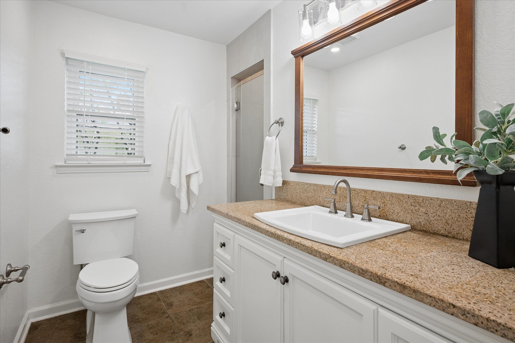 2404 Kimberly Lane Plano TX 75075