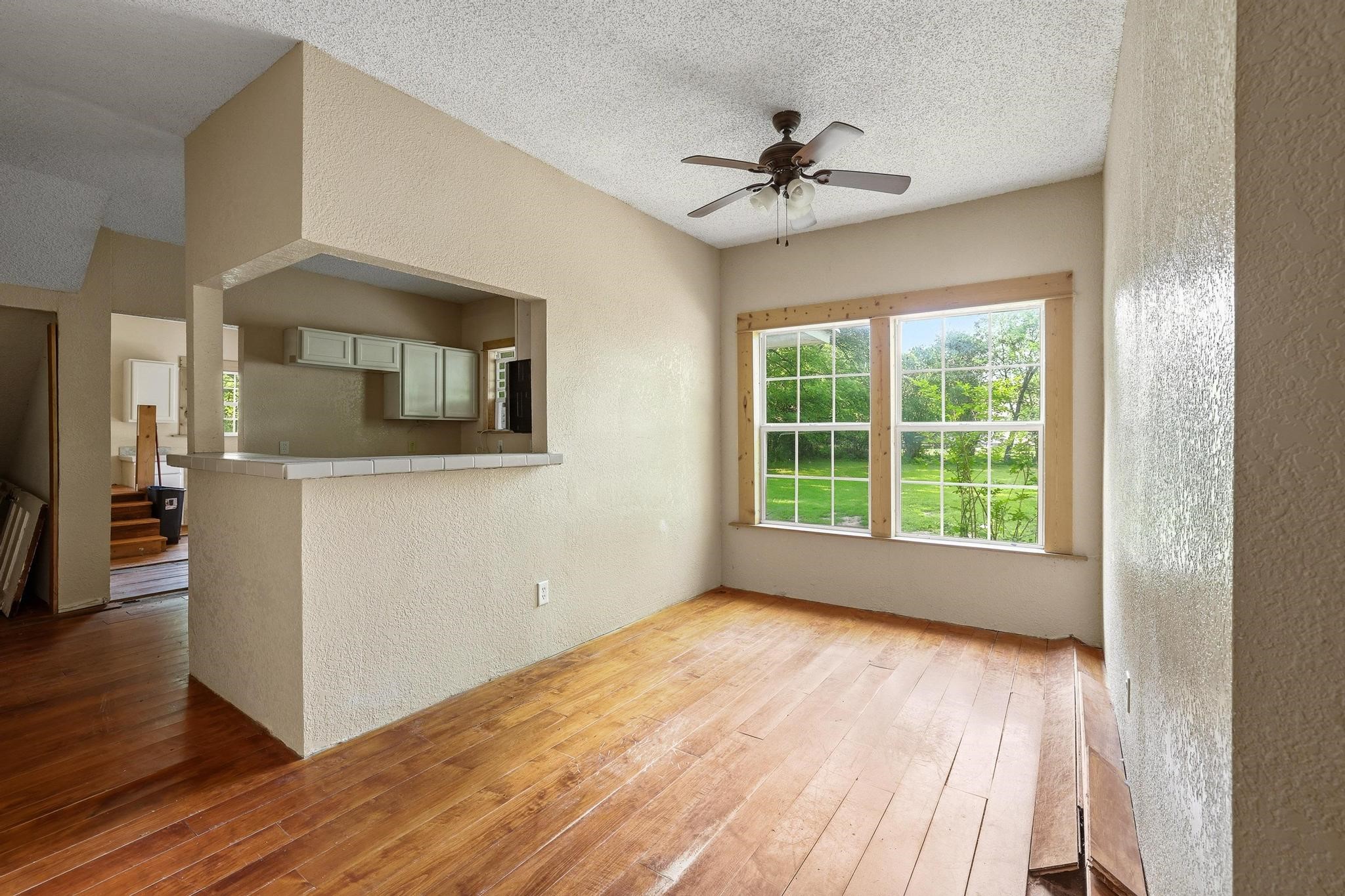 402 W Main Street Ladonia TX 75449