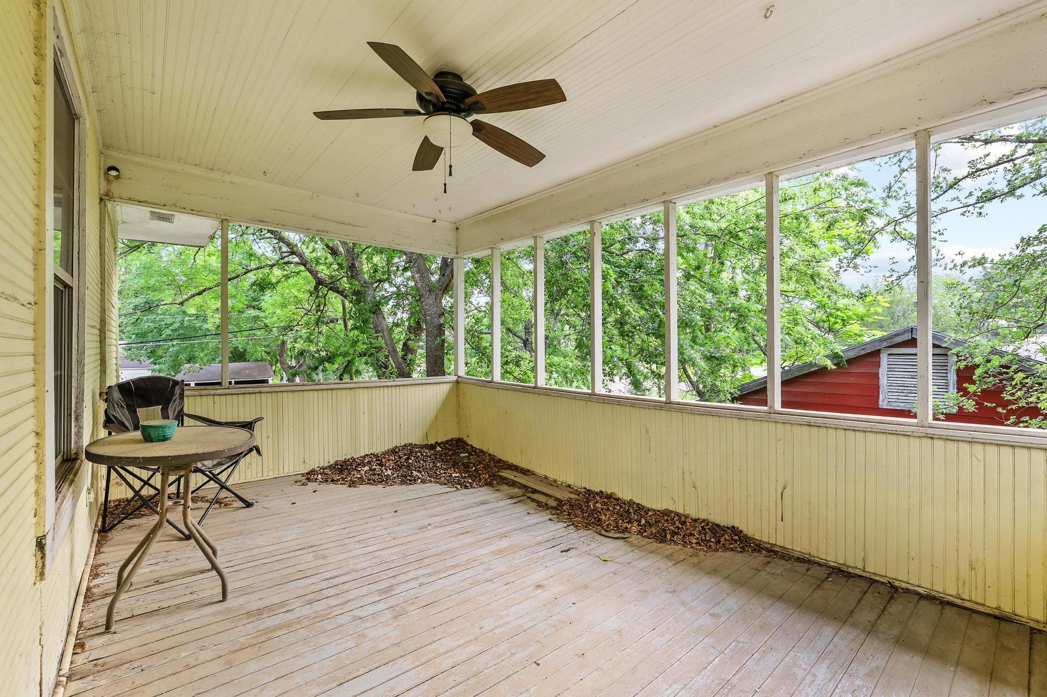 402 W Main Street Ladonia TX 75449