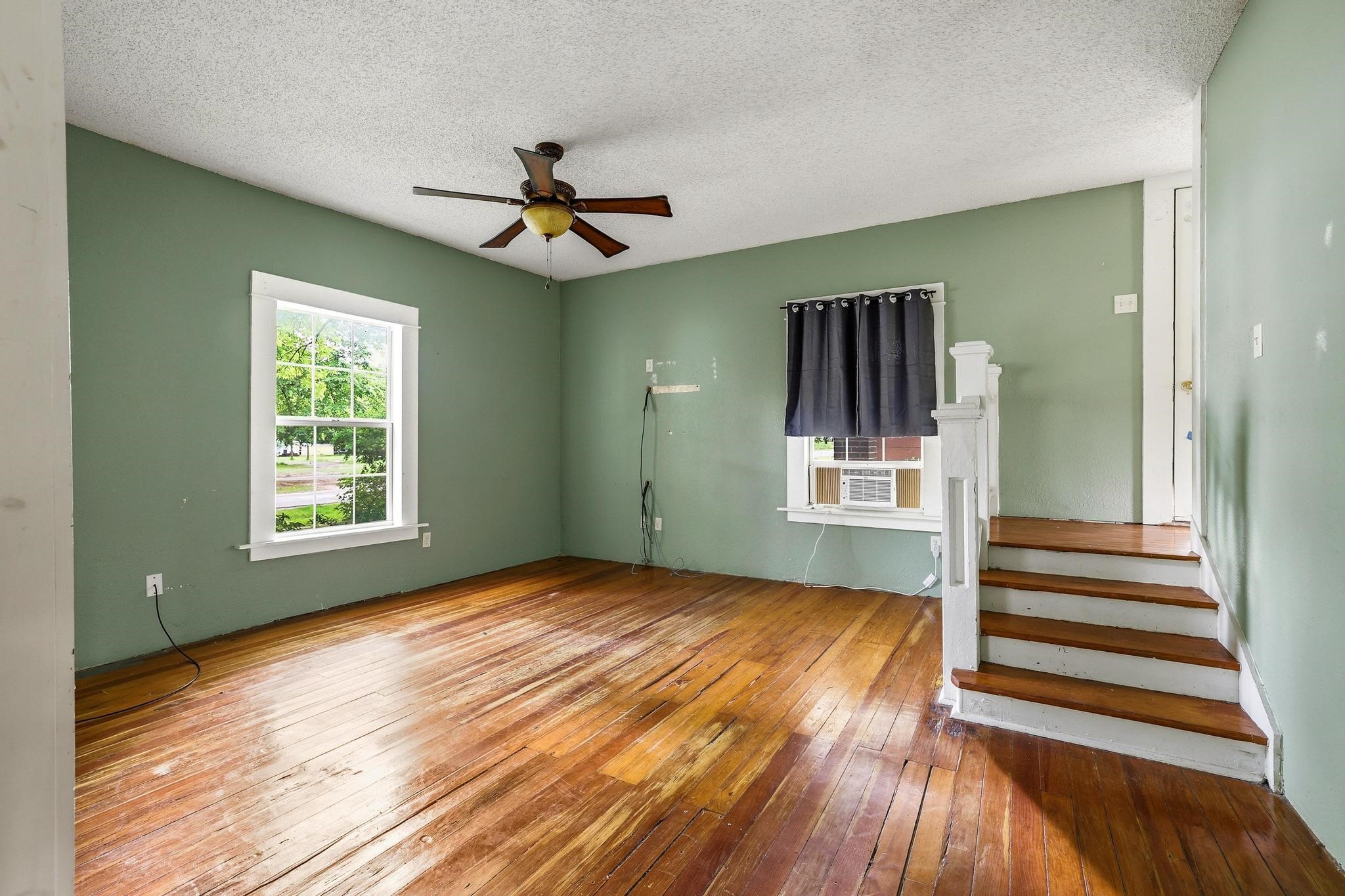 402 W Main Street Ladonia TX 75449