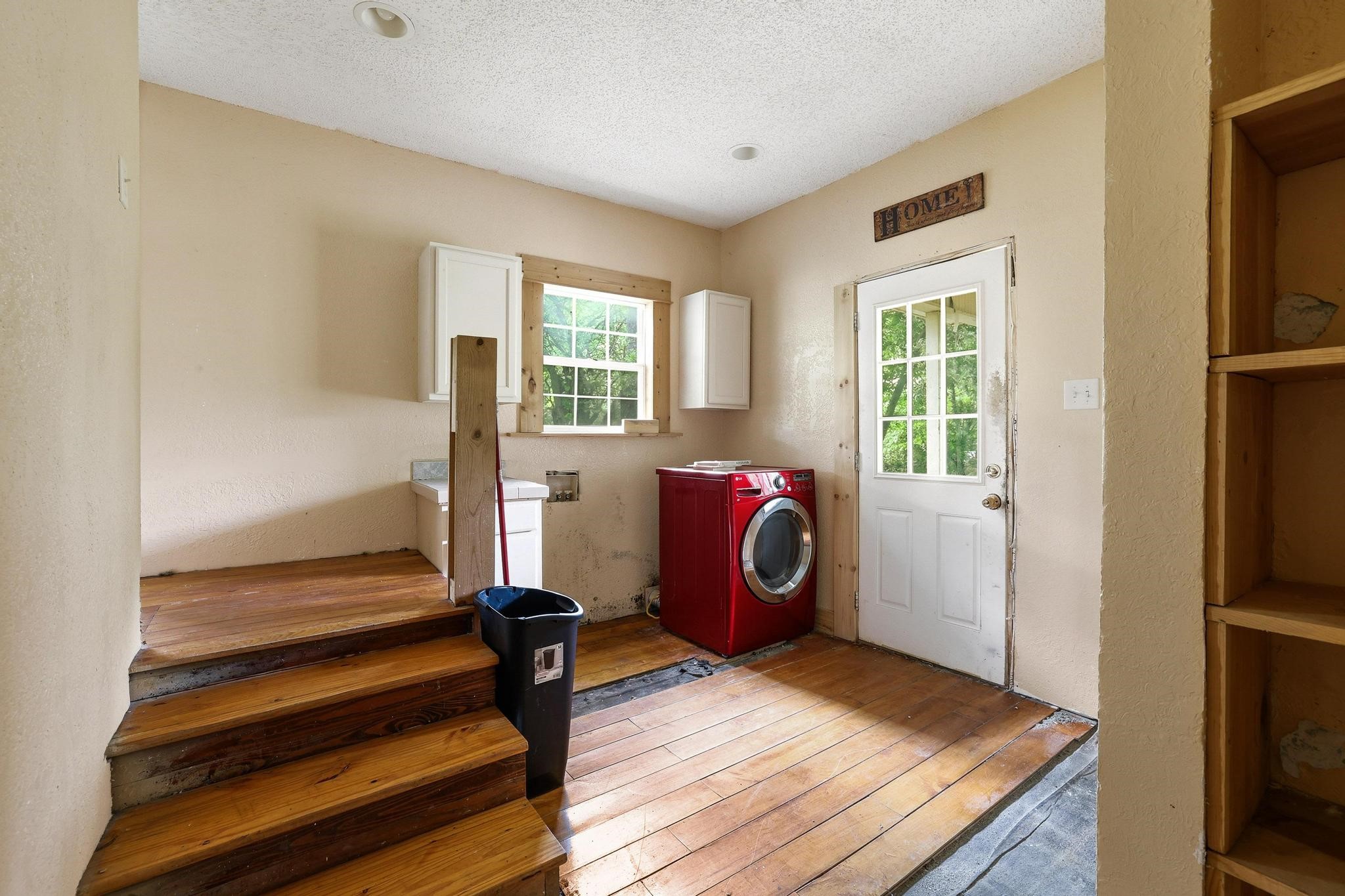 402 W Main Street Ladonia TX 75449