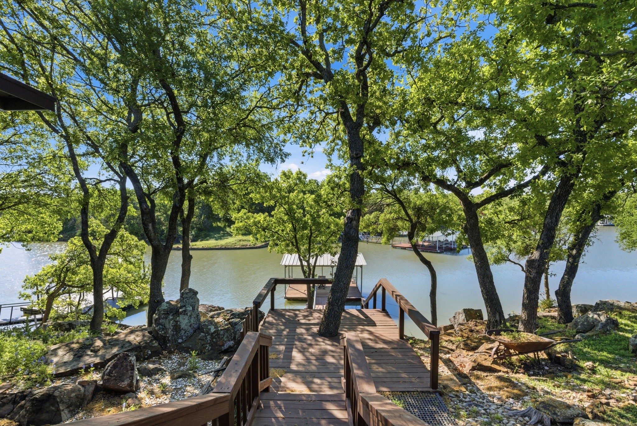 1069 Kennon Point Palo Pinto TX 76484