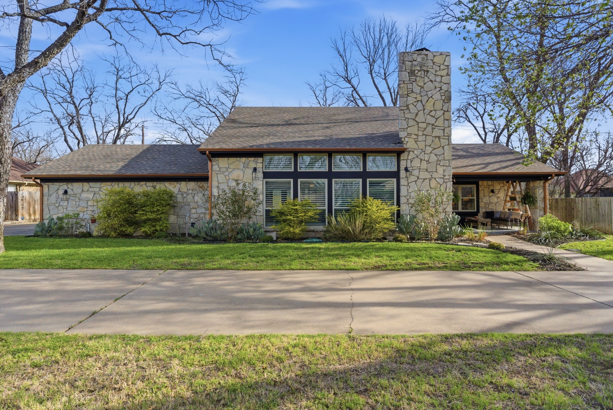 5206 Wedgefield Granbury TX 76049