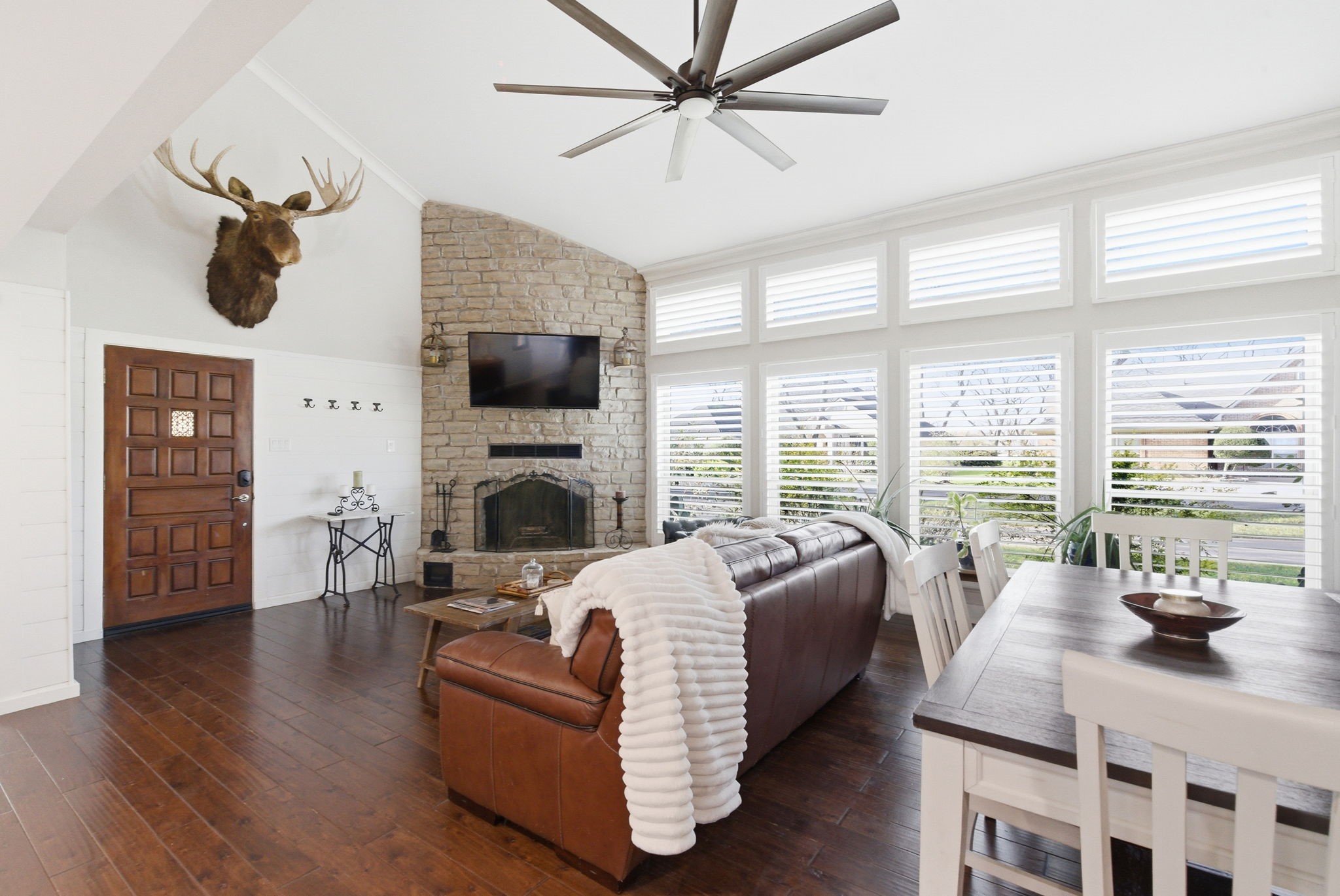 5206 Wedgefield Granbury TX 76049