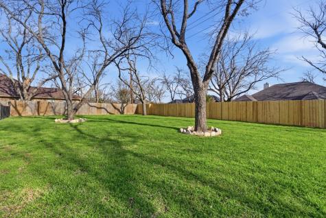 5206 Wedgefield Granbury TX 76049
