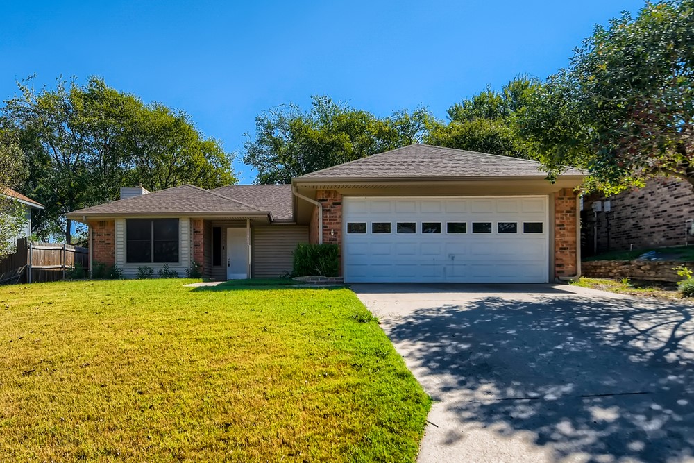 1207 S College Street Mckinney TX 75069