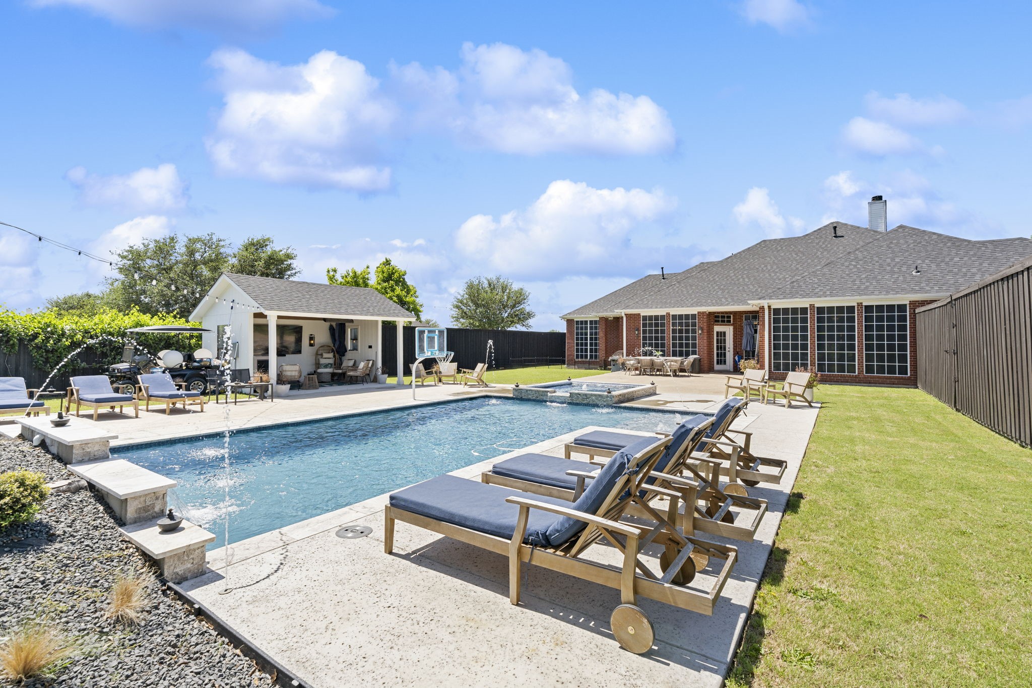 10913 Richard Circle Forney TX 75126