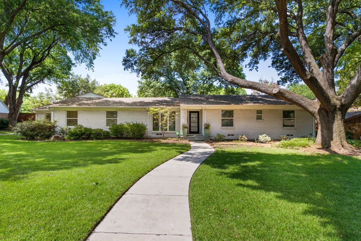 3931 Cedarbrush Drive Dallas TX 75229