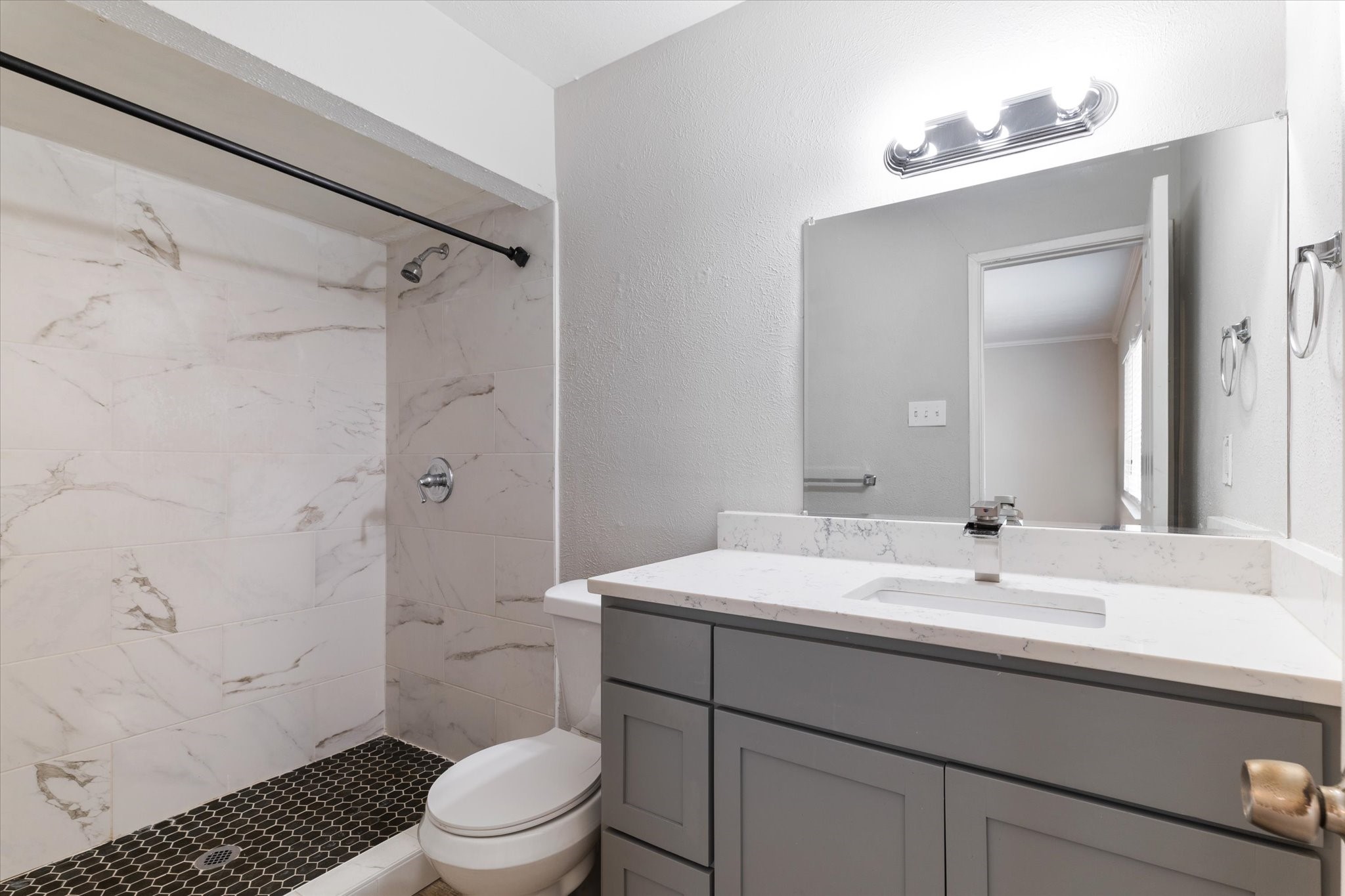 5529 Gates Drive The Colony TX 75056