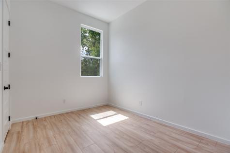 3608 Metropolitan Avenue Dallas TX 75210
