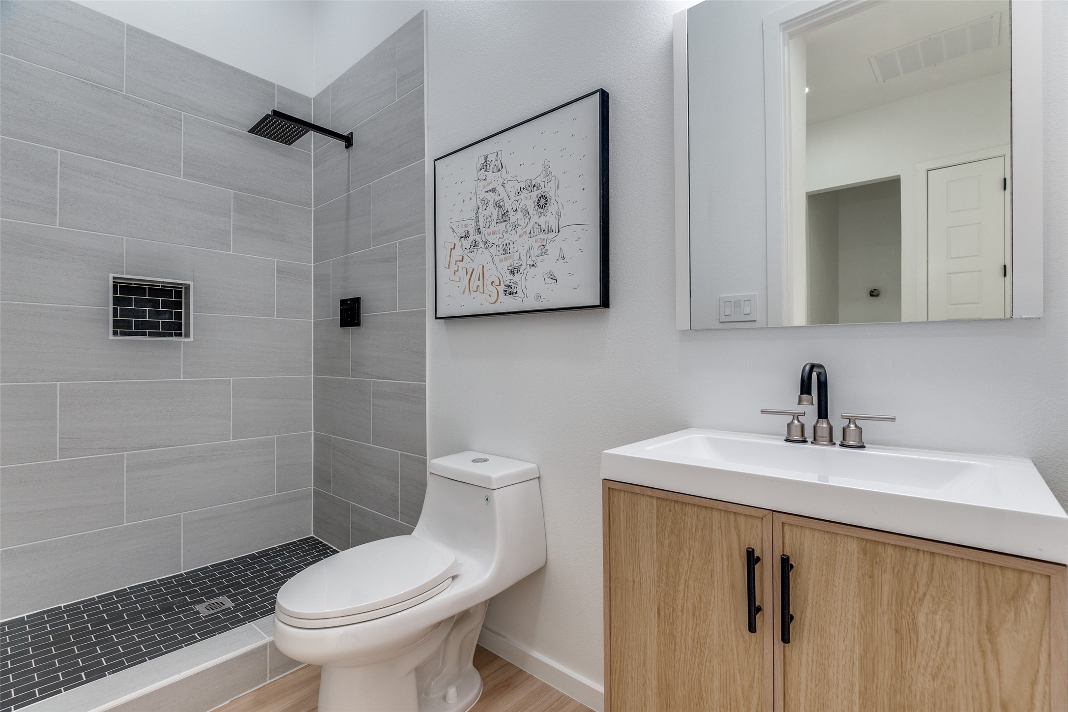 3608 Metropolitan Avenue Dallas TX 75210