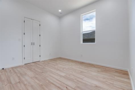 3608 Metropolitan Avenue Dallas TX 75210