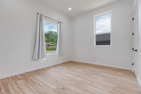 3608 Metropolitan Avenue Dallas TX 75210