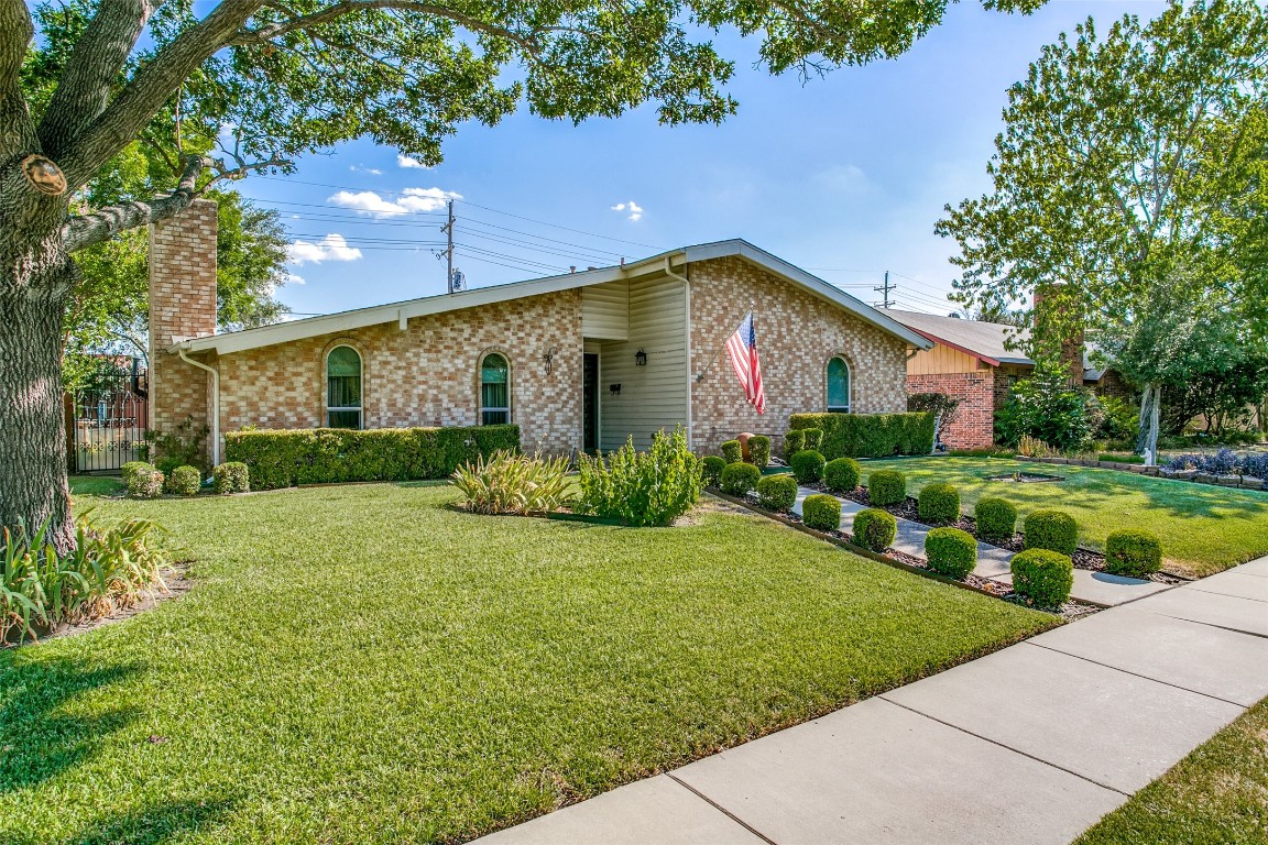 1332 Applegate Drive Lewisville TX 75067