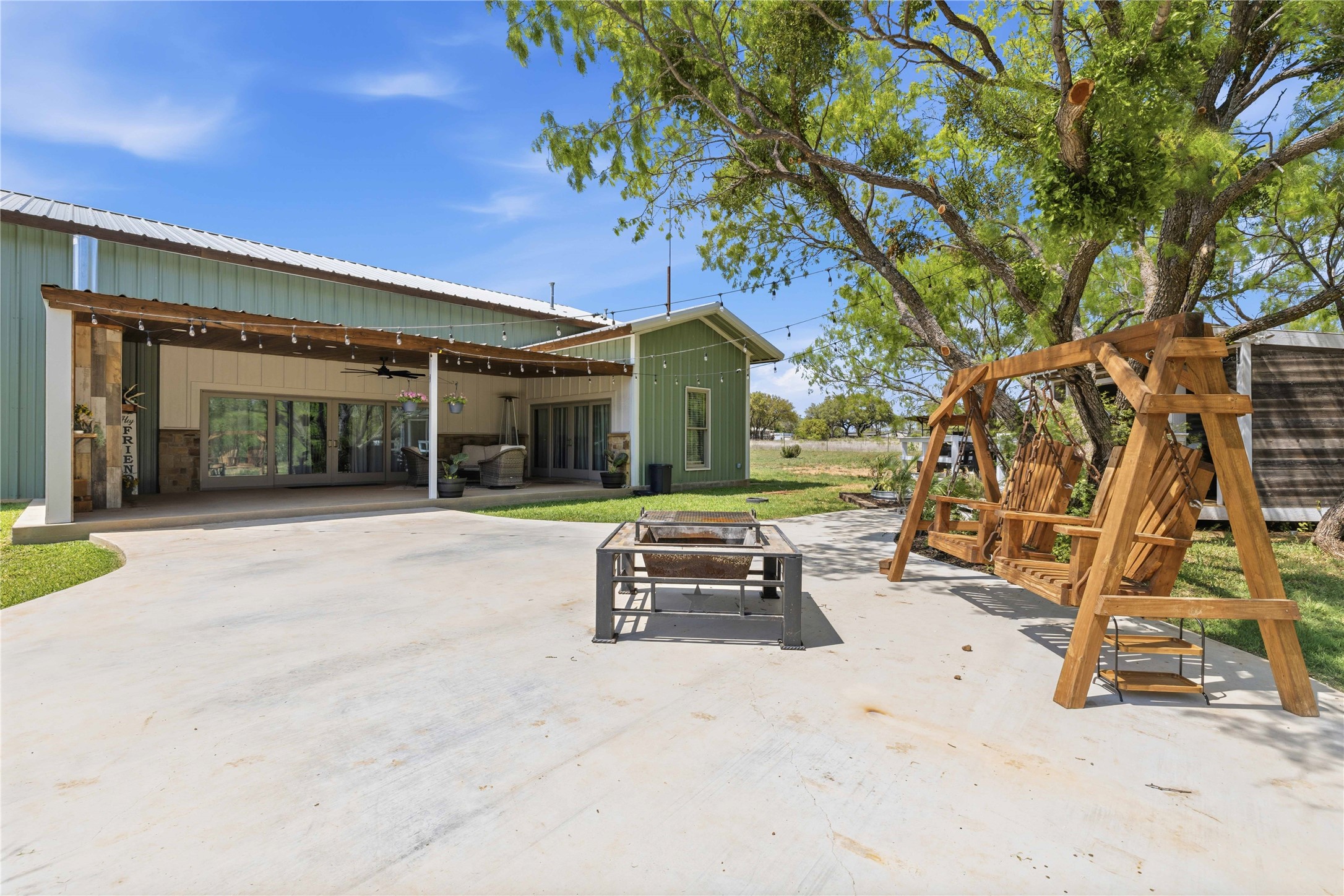 1601 County Road 156 Bangs TX 76823