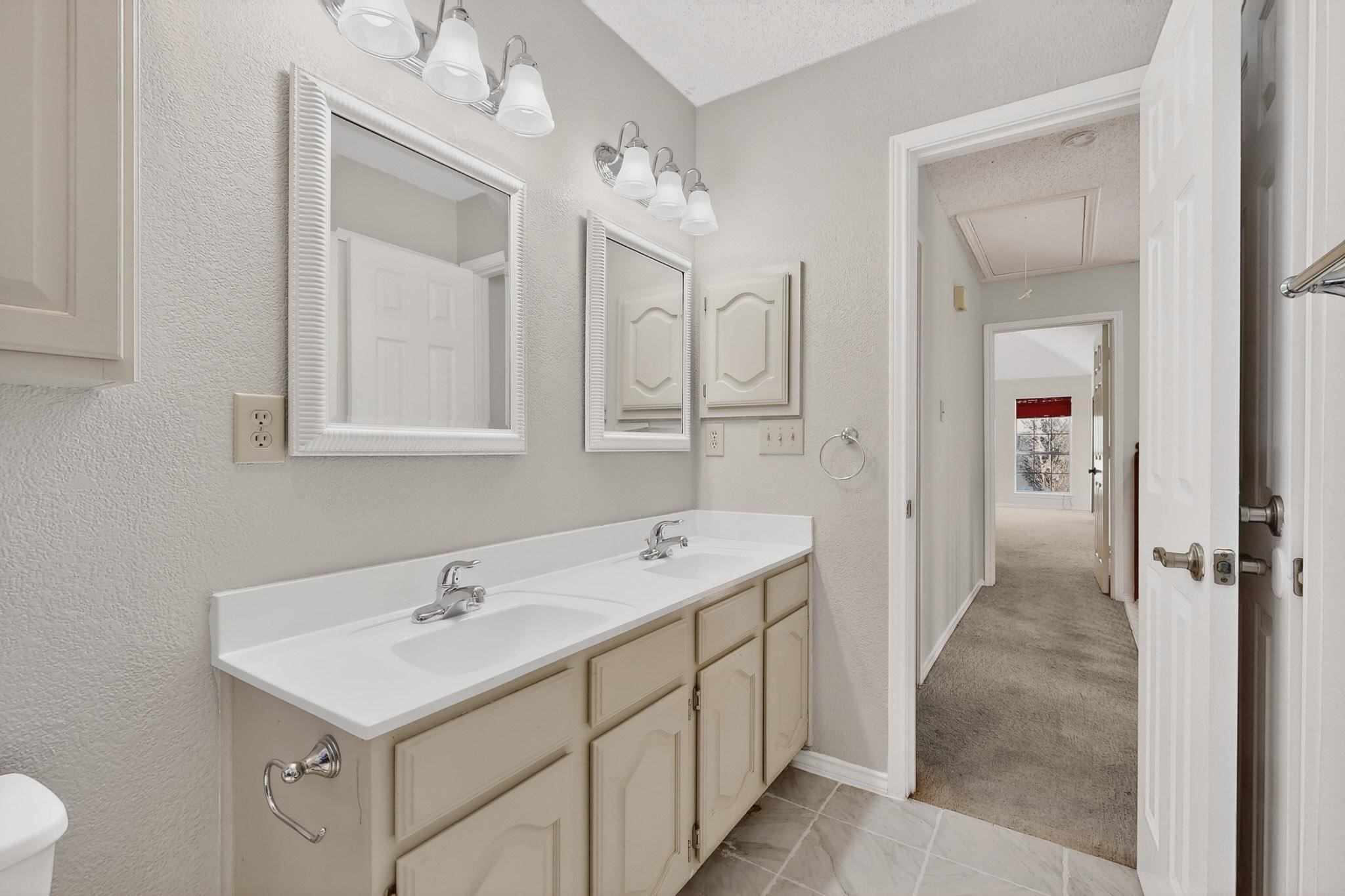 1405 Newbury Lane Plano TX 75025