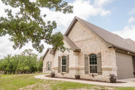 815 County Road 3355 Paradise TX 76073