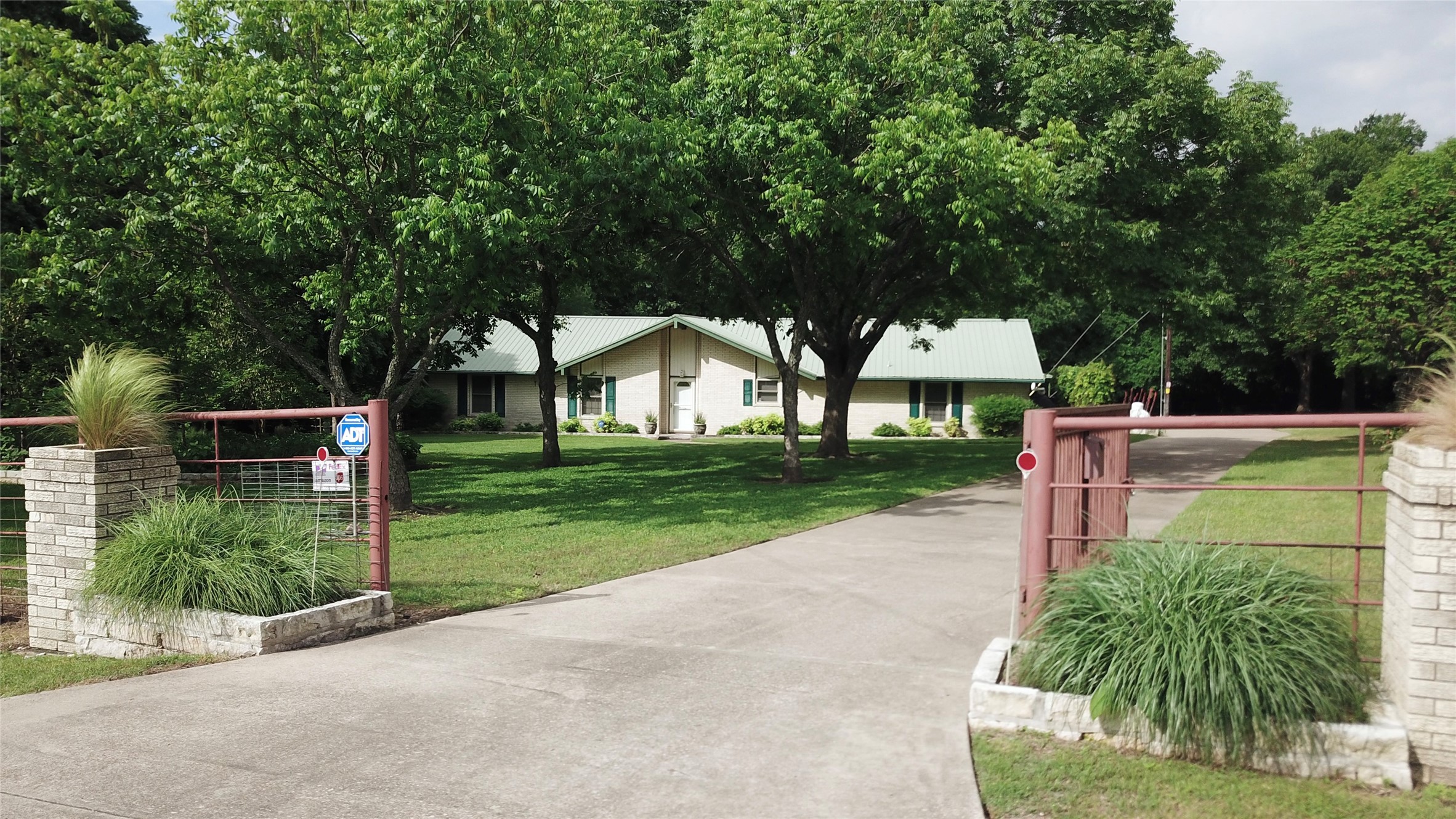 1134 Lakefront Drive Waxahachie TX 75165
