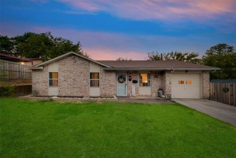 1606 Dorothy Drive Grand Prairie TX 75051