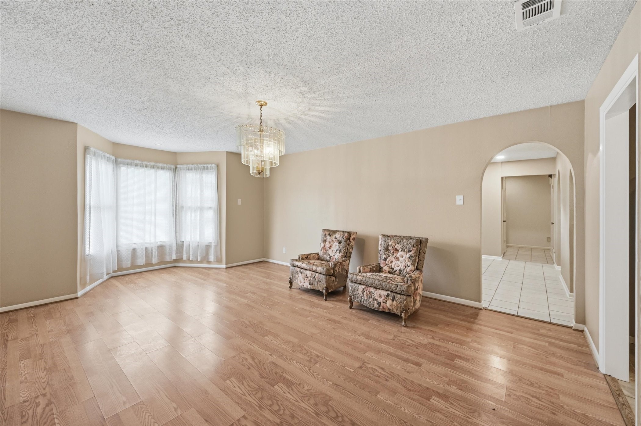 100 Faircrest Drive Desoto TX 75115