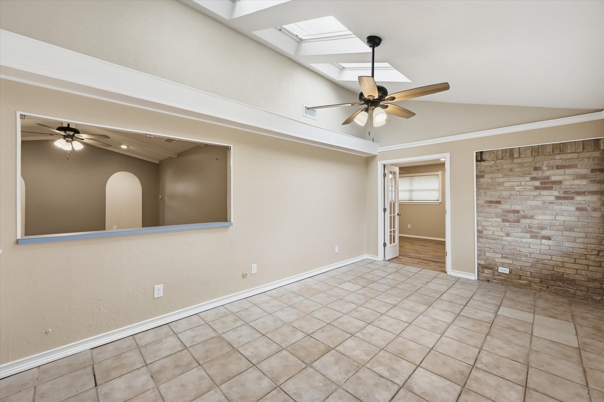 100 Faircrest Drive Desoto TX 75115