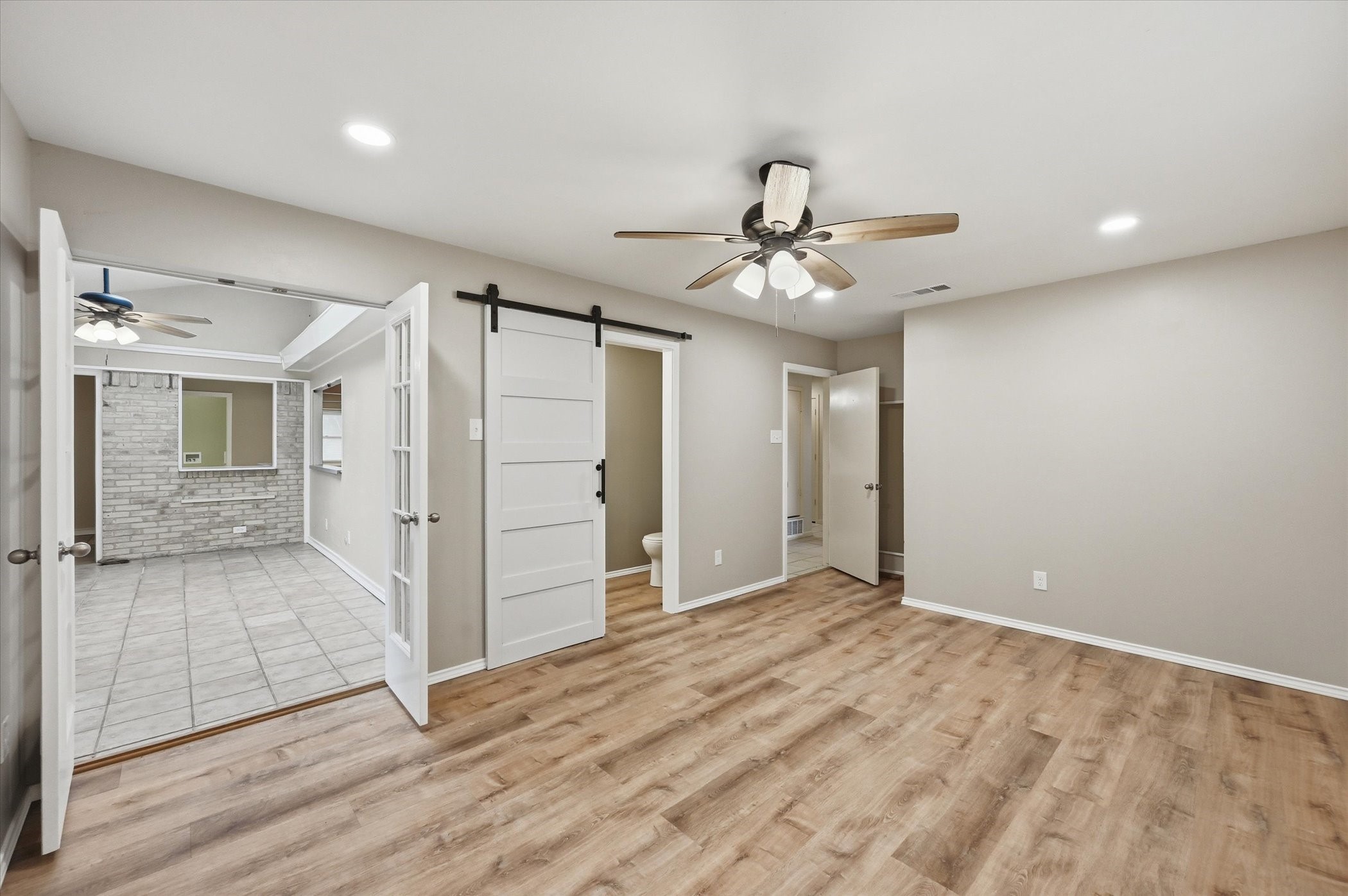 100 Faircrest Drive Desoto TX 75115
