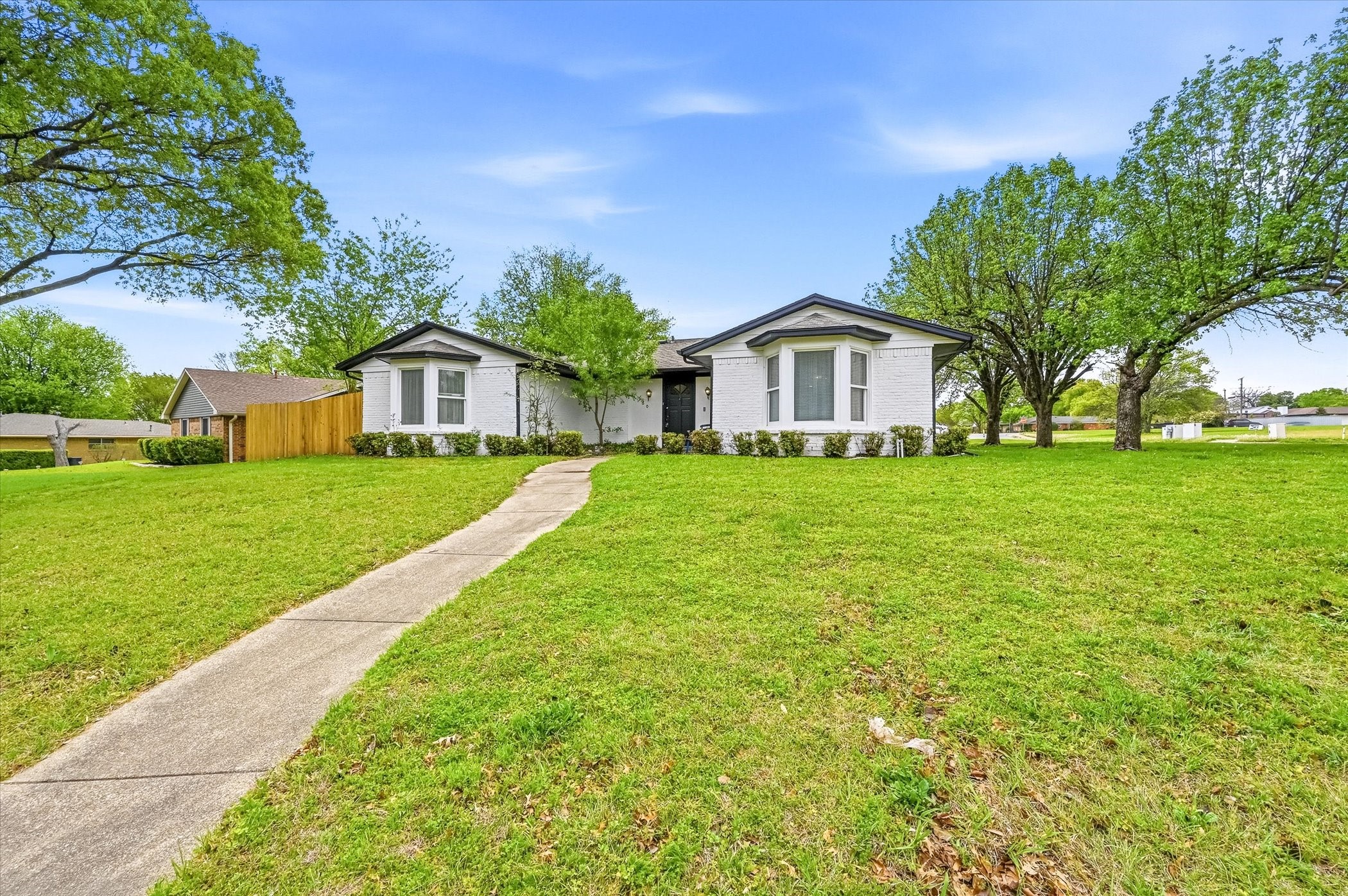 100 Faircrest Drive Desoto TX 75115