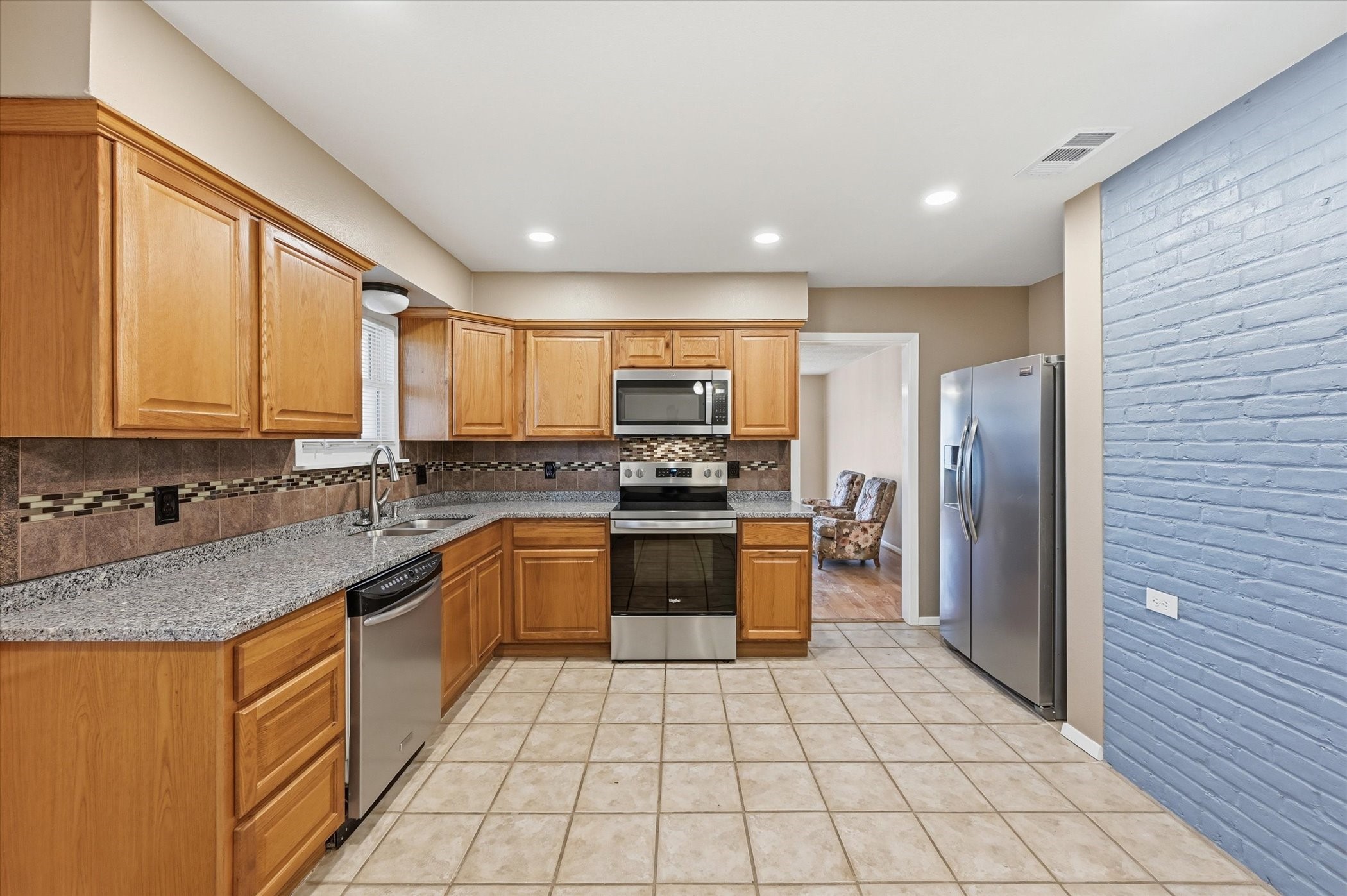 100 Faircrest Drive Desoto TX 75115