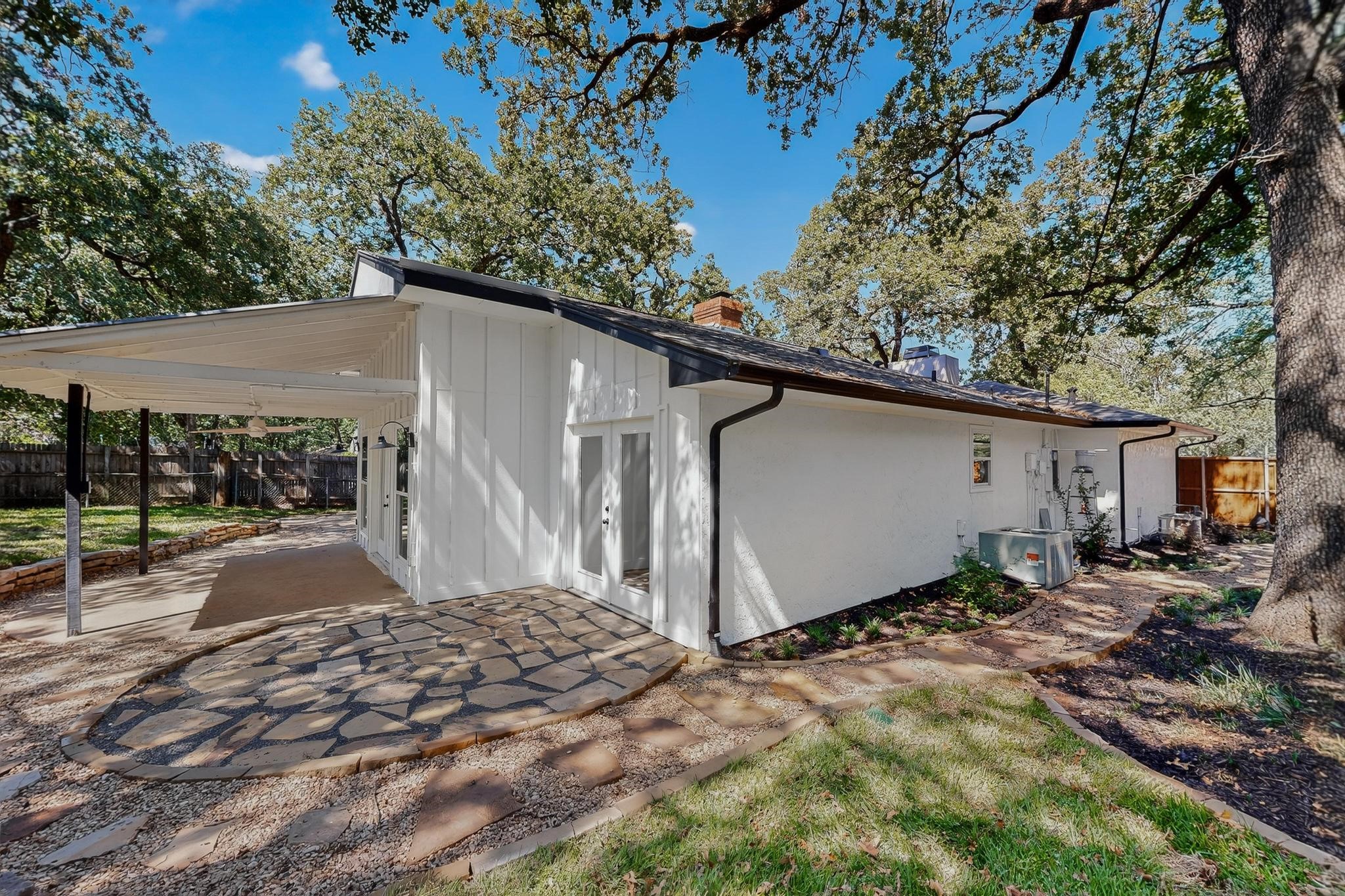 315 S Lake Vista Highland Village TX 75077