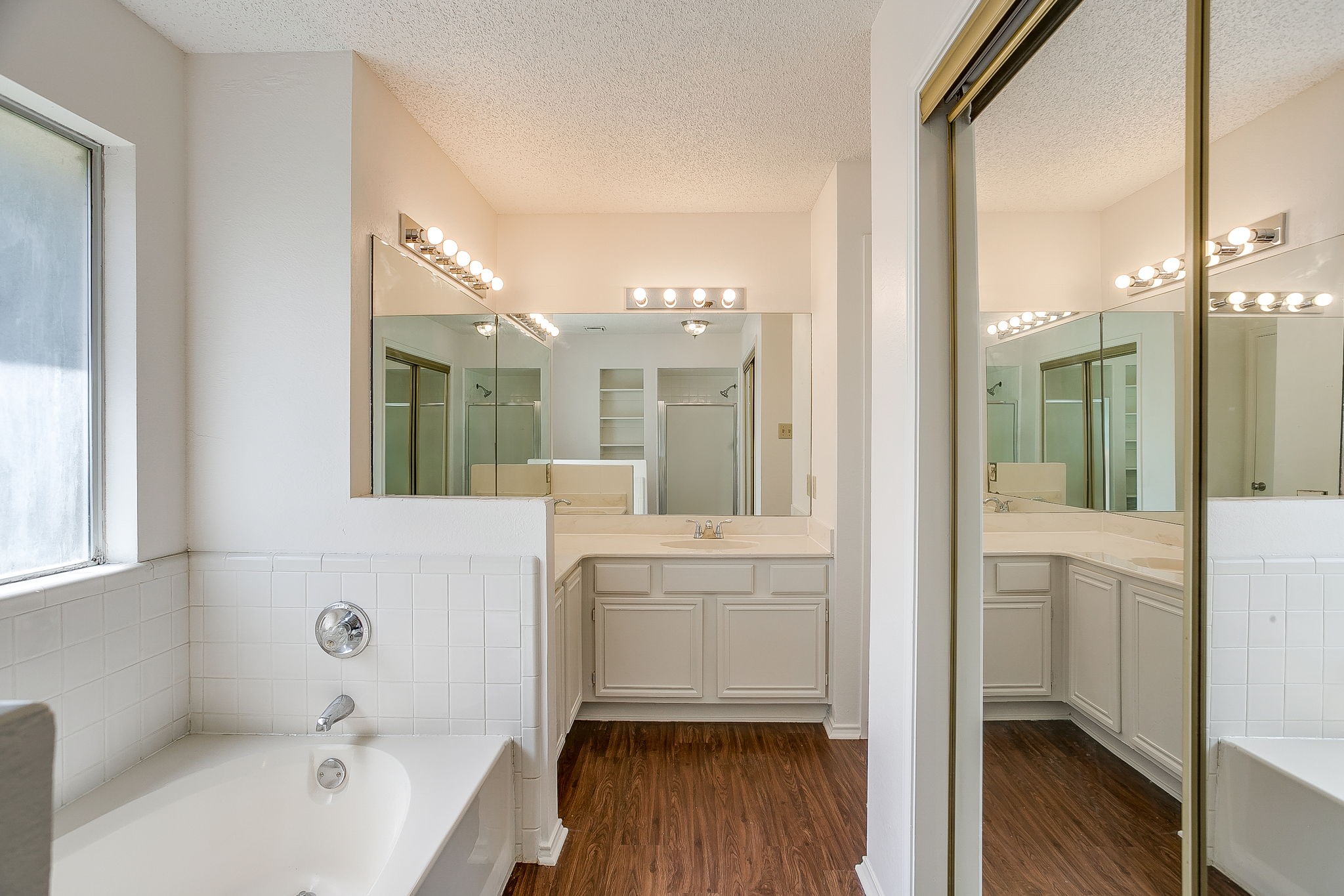 1204 Dogwood Drive Benbrook TX 76126